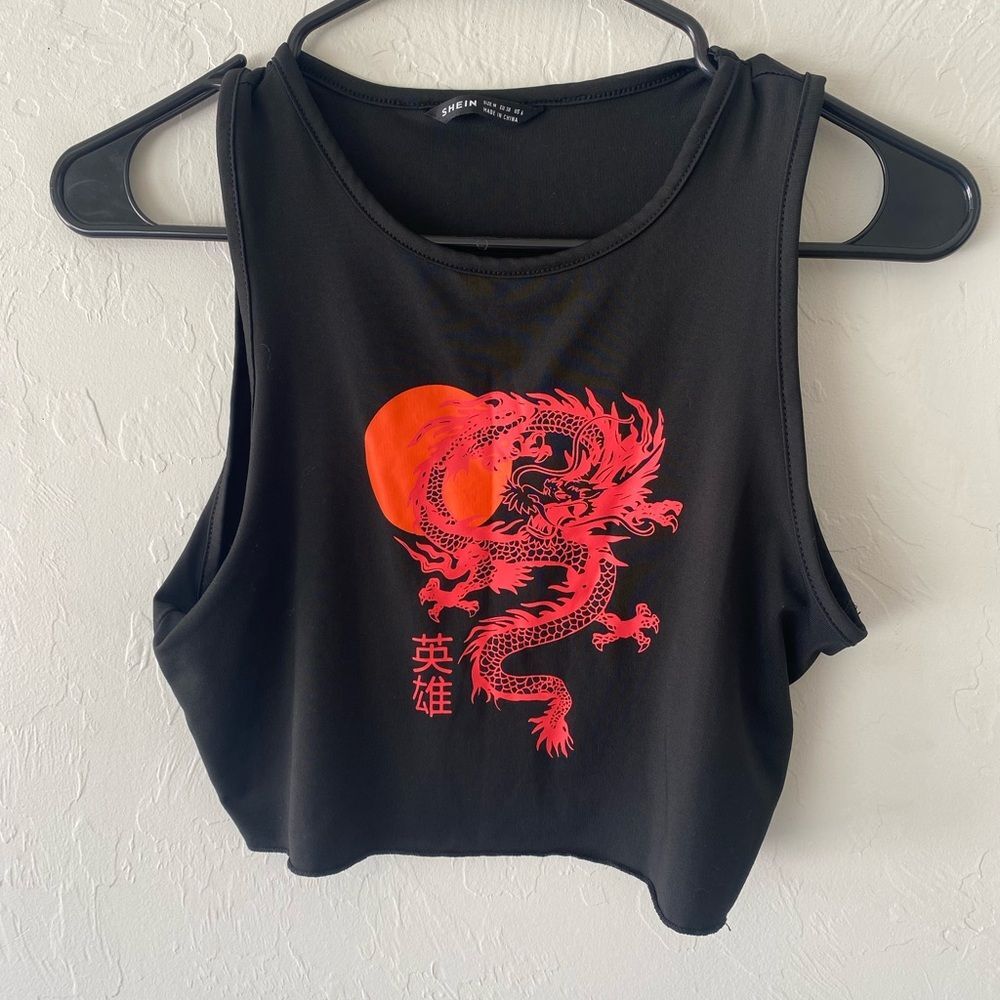 SHEIN black red dragon cropped tank top shirt